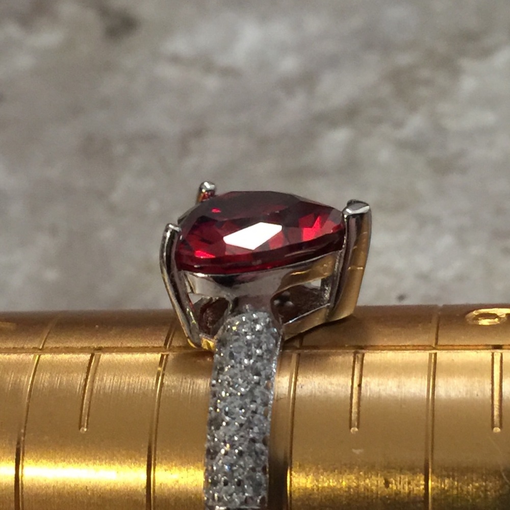 Garnet Red Heart Sterling Silver Ring - Picture 8 of 8
